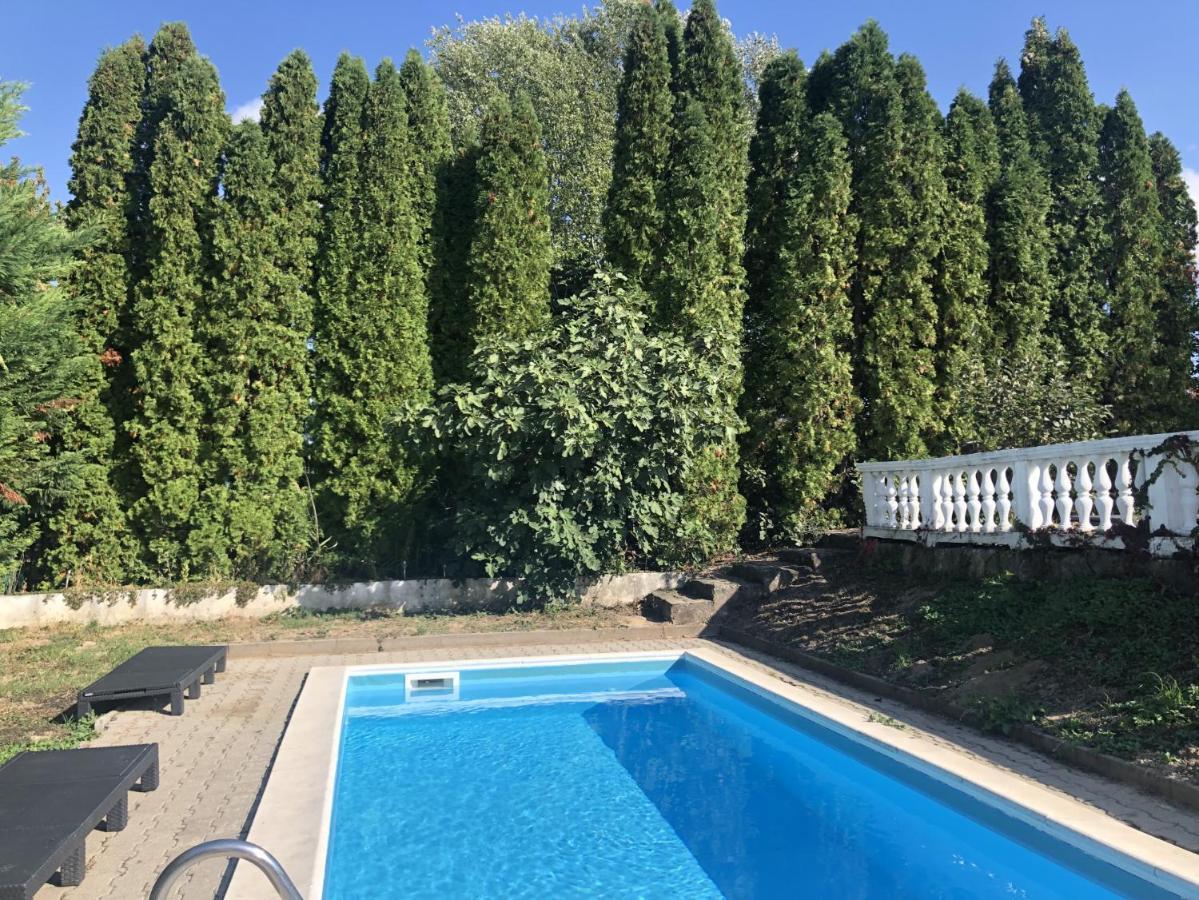 Landhaus Toereki Mit Pool Siófok Extérieur photo